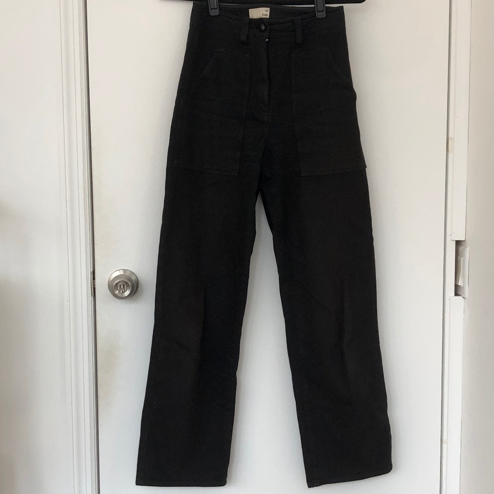 Wilfred by Aritzia Black High Waisted Wide Leg Denim Pant